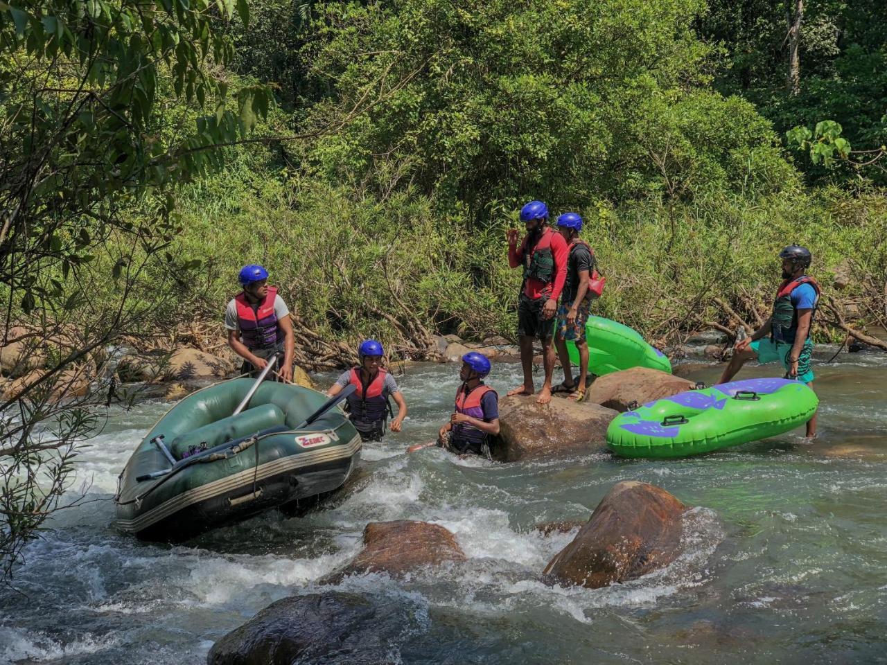 Jungle River Ginigathena Экстерьер фото