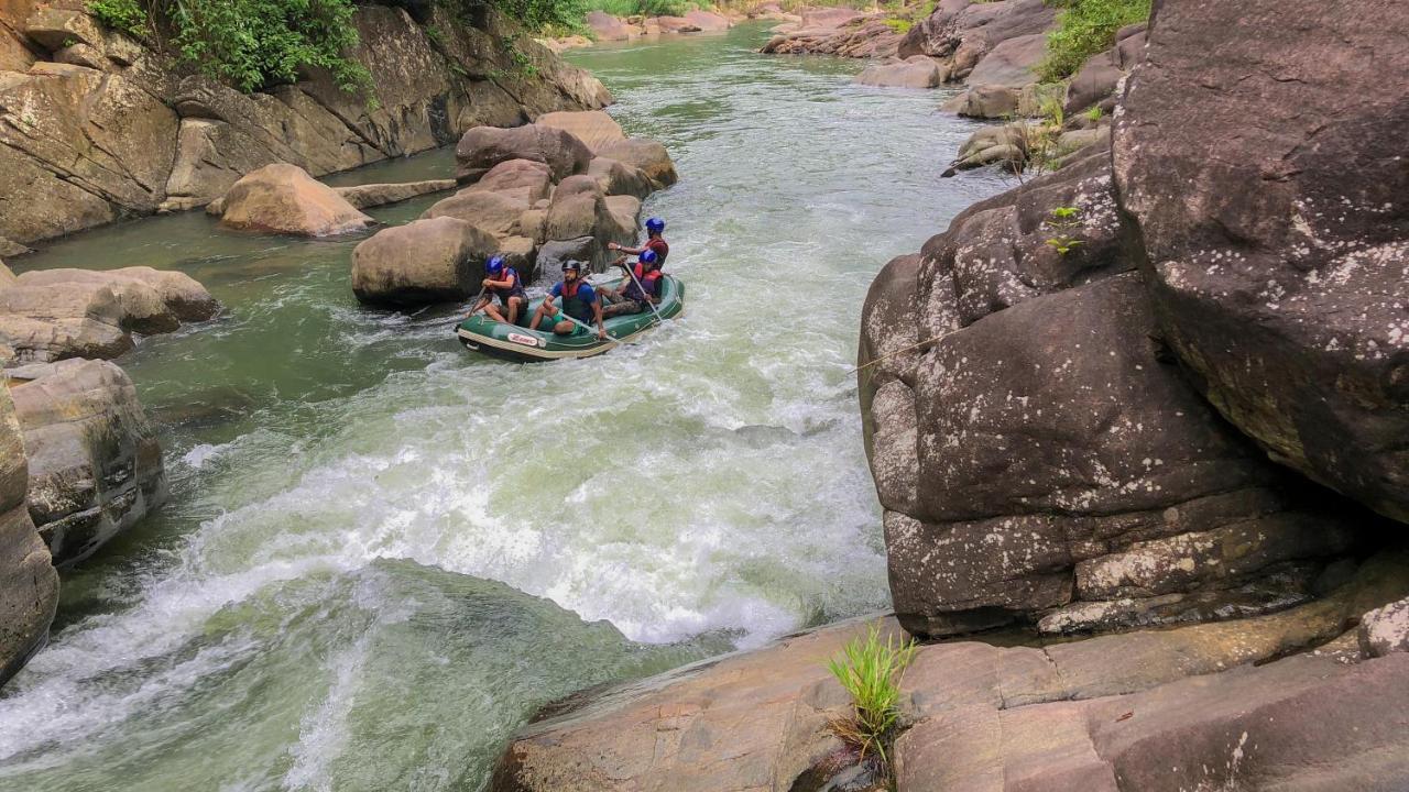 Jungle River Ginigathena Экстерьер фото
